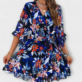 Lina - Hellblaues Midikleid mit Blumenmuster